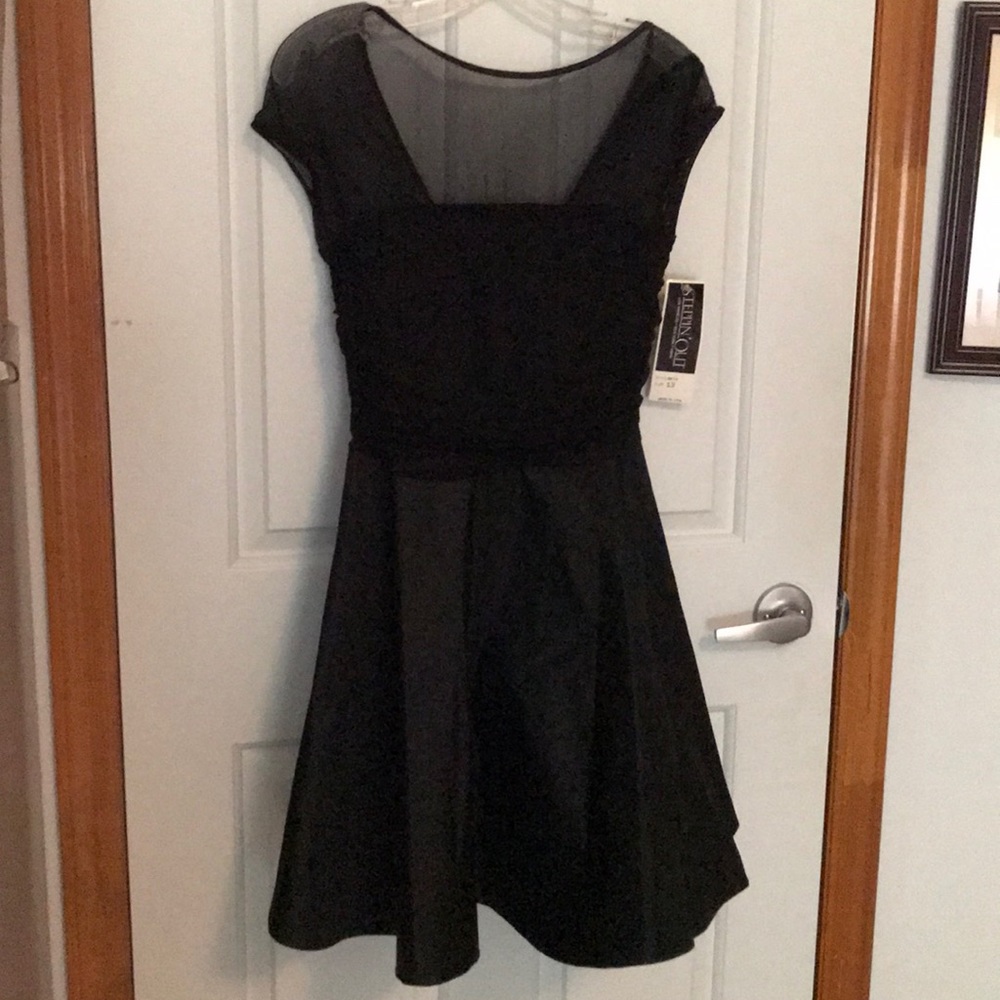 Gorgeous black dressy dress - BNWOT - Sz 9